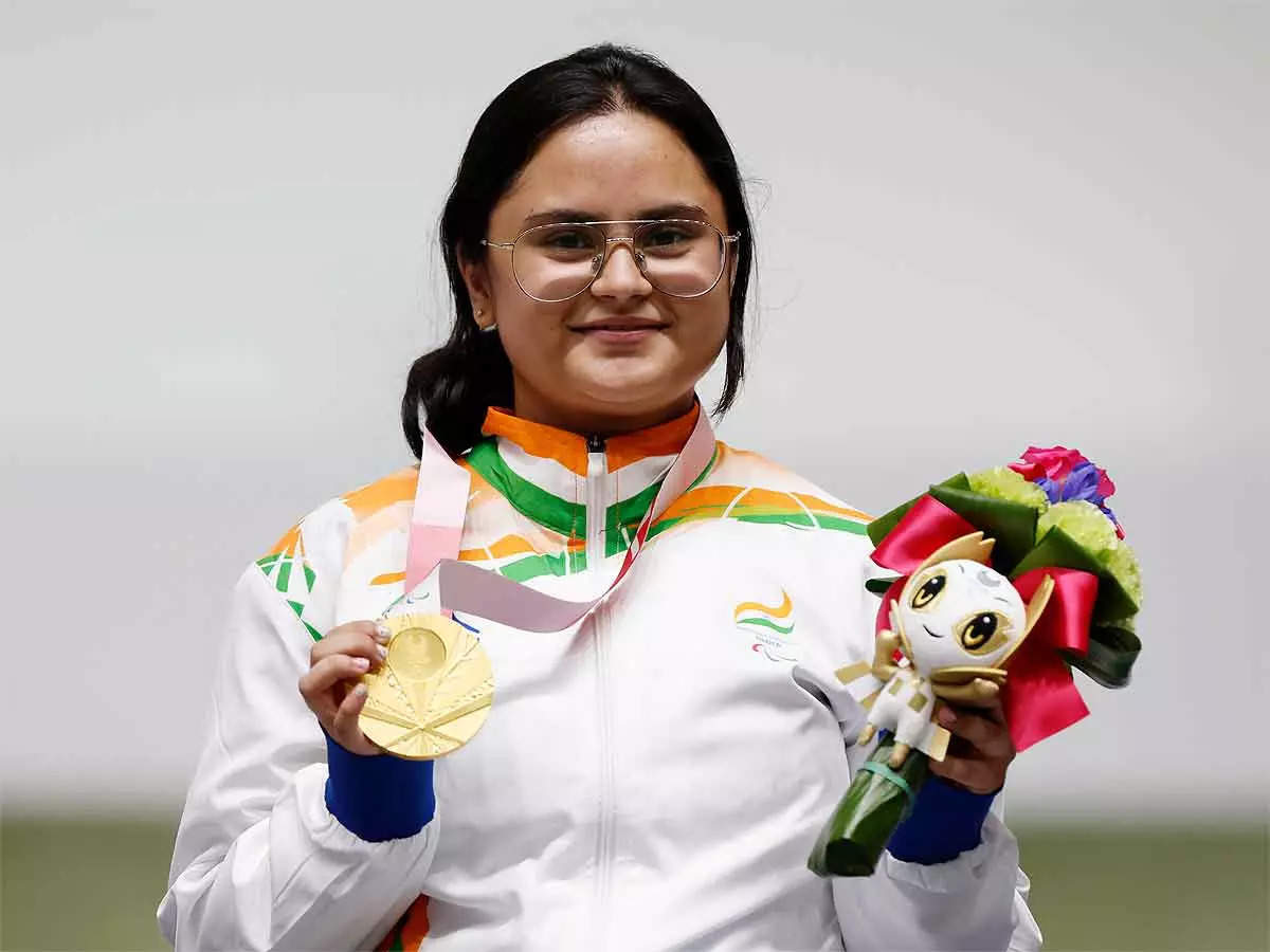 Image of India's Avani Lekhara celebrating her gold medal win in the shooting world cup
